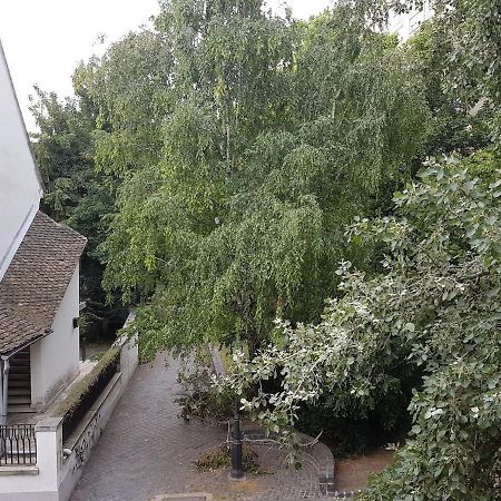 Stylish Historic Flat For 4 In Heart Of Oldbuda Βουδαπέστη Εξωτερικό φωτογραφία